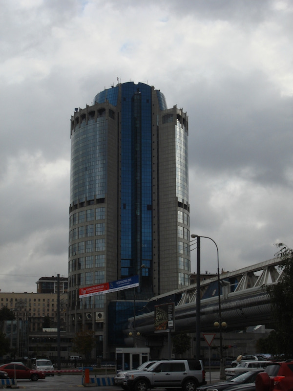 Бащня 2000